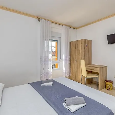 Guest house On Liberty Square Porec