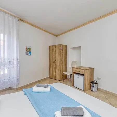 Guest house On Liberty Square Porec