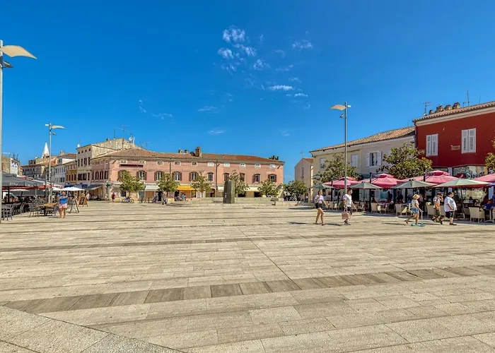 On Liberty Square 3*