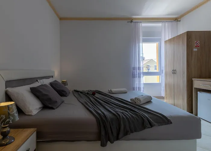 On Liberty Square 게스트하우스 3*