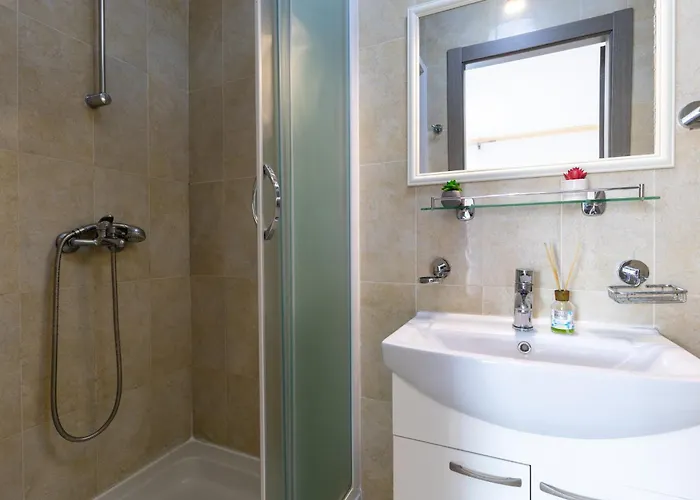 On Liberty Square 게스트하우스 3*