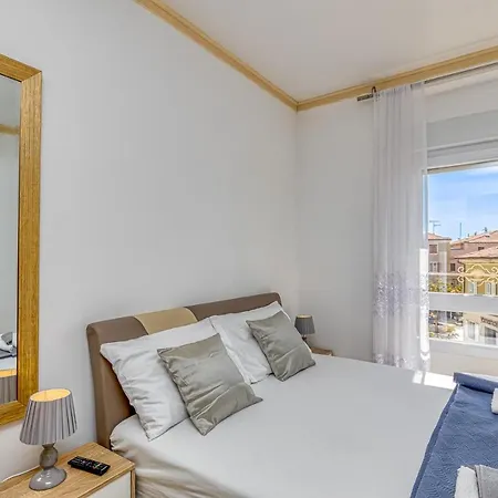 On Liberty Square Poreč