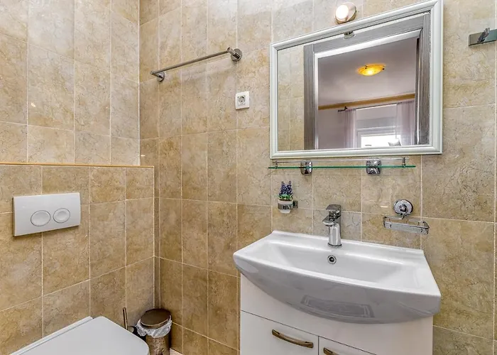 Gostinjska kuća On Liberty Square 3*